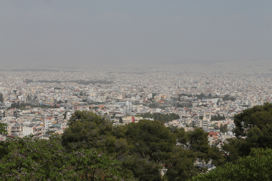 Ο καιρός σήμερα: Ζέστη και αφρικανική σκόνη