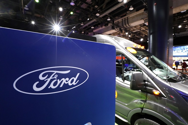 Η Ford Motor προειδοποιεί για έξοδο από τη Βρετανία λόγω Brexit