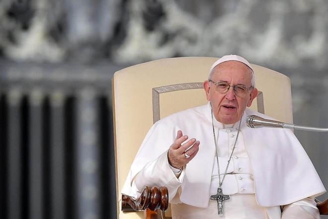 Το Βατικανό διευκρινίζει σχόλια του πάπα που προκάλεσαν οργή στο Κίεβο για τον πόλεμο