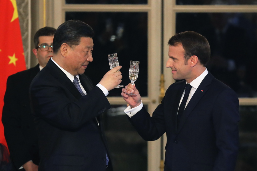 Οι ΗΠΑ φεύγουν και η Κίνα… έρχεται στη συμφωνία του Παρισιού για το κλίμα
