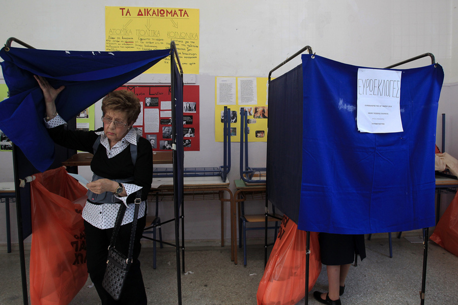 Νέα δημοσκόπηση: Mε ποια κριτήρια θα ψηφίσουν οι Έλληνες στις ευρωεκλογές
