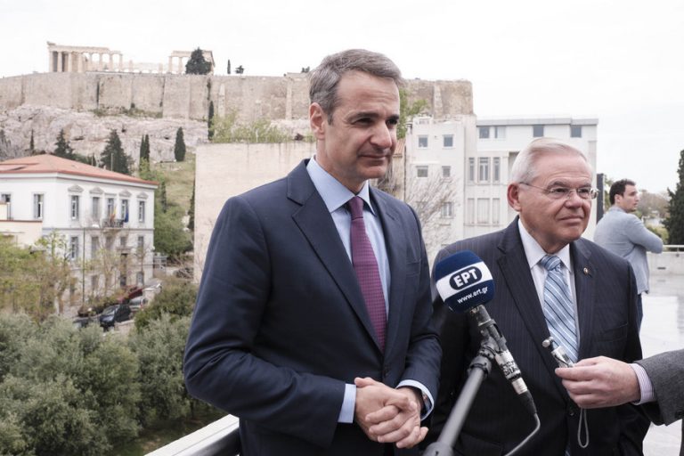 Η ενεργειακή και γεωπολιτική συνεργασία στην ανατολική Μεσόγειο στο επίκεντρο της συνάντησης Μητσοτάκη-Μενέντεζ