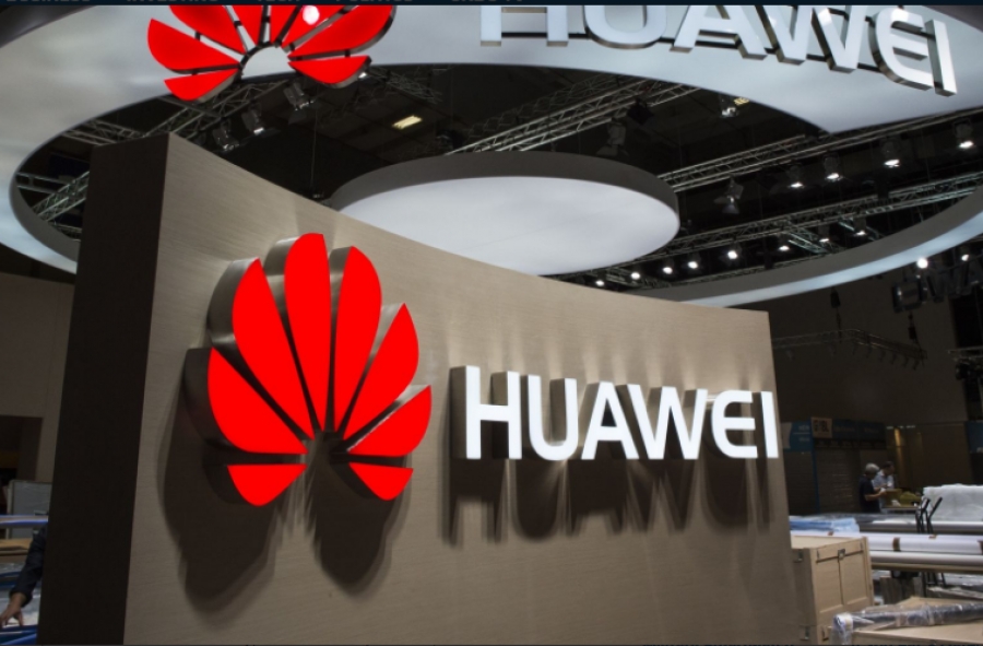 Μείωση των παραγγελειών της Huawei έως και 30% ελέω εμπορικού πολέμου