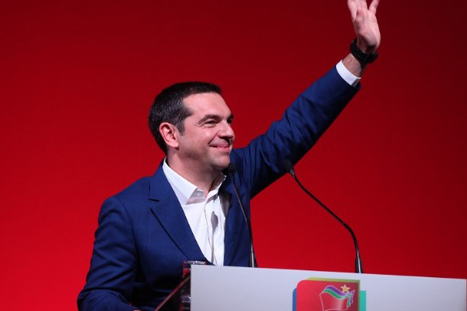 Με το δίπολο αριστεράς – δεξιάς, ο Αλέξης Τσίπρας ποντάρει στη νέα «Προοδευτική Συμμαχία»
