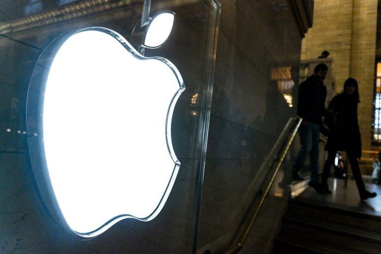 Ήταν τελικά προς όφελος της Apple η «στροφή» της προς τις υπηρεσίες;