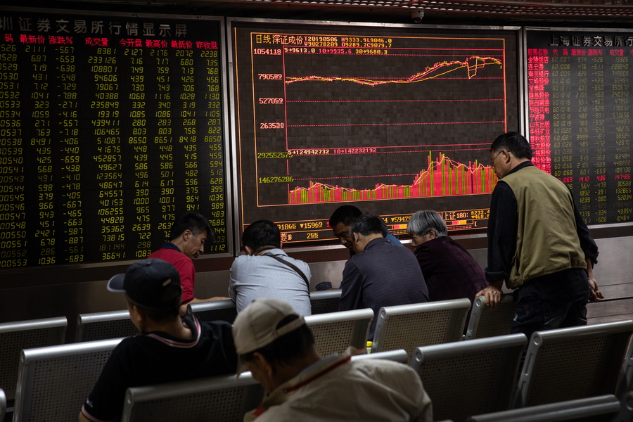 «Γκρέμισε» τις κινεζικές μετοχές ο Τραμπ – Οι απειλές νέων δασμών ταρακούνησαν τους επενδυτές