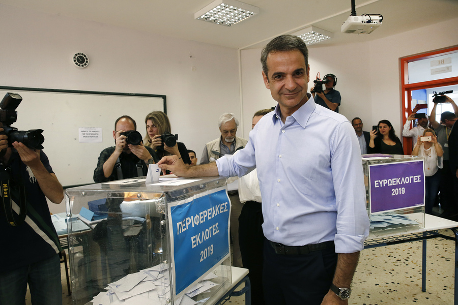 Κυριάκος Μητσοτάκης: Ο Τσίπρας πρέπει να παραιτηθεί και η χώρα να πάει σε εθνικές εκλογές