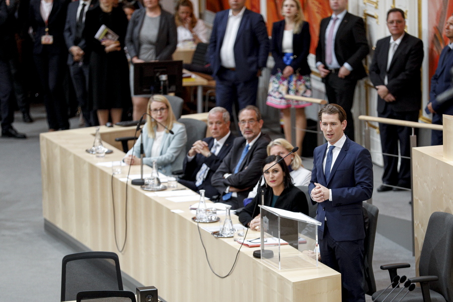 Αυστρία: Ανατροπή της κυβέρνησης του Σεμπάστιαν Κουρτς αποφάσισε η πλειοψηφία της βουλής