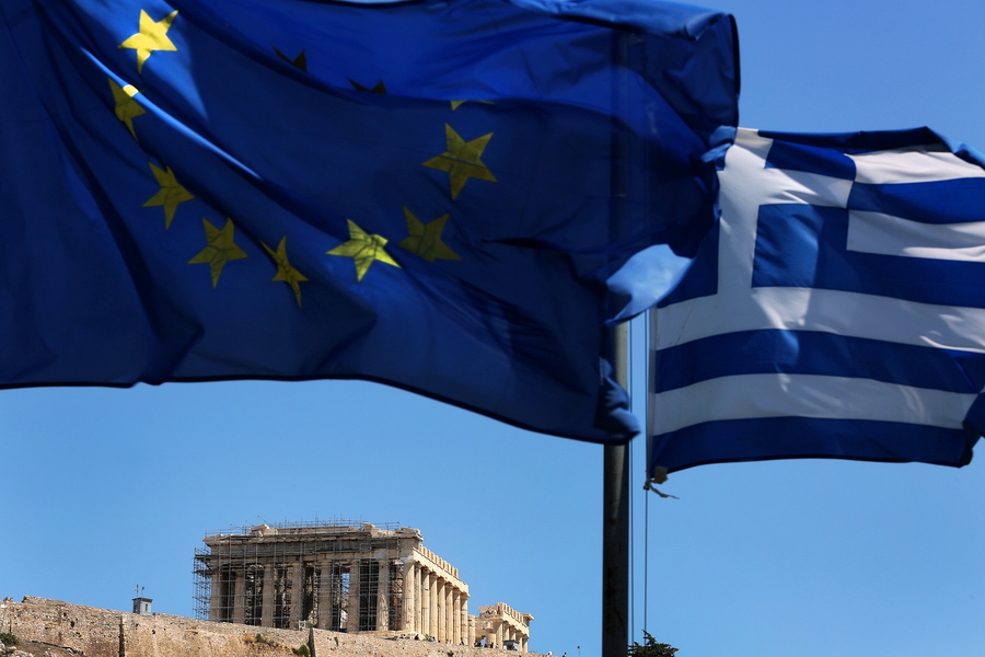 Μέτρα για φέτος και το 2020 ζητά η ΕΕ από την Ελλάδα – Κίνδυνος να χαθεί ο στόχος των πλεονασμάτων από τις προεκλογικές παροχές