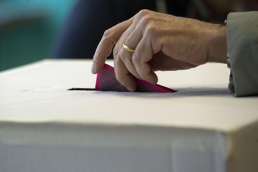 Ενισχυμένη η Λέγκα στις δημοτικές εκλογές της Ιταλίας