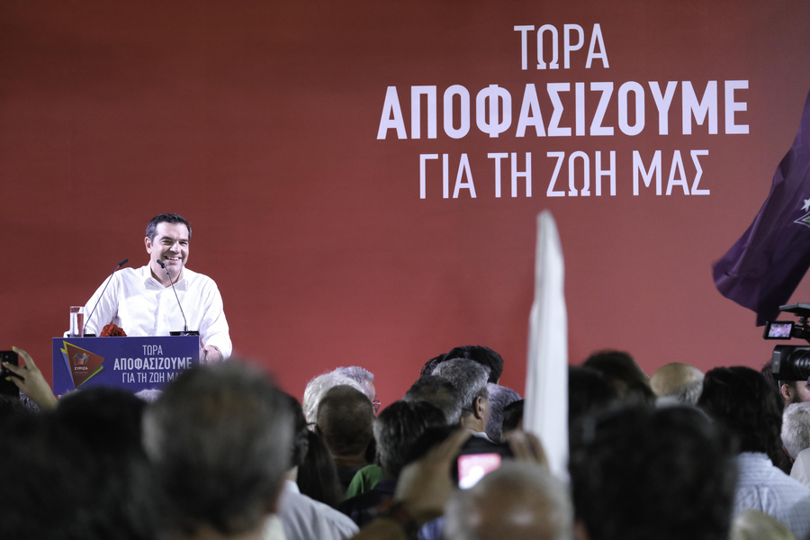 Τσίπρας: Η ΝΔ εκβιάζει με εκδίκηση τους πολίτες αν δεν δώσουν λευκή επιταγή