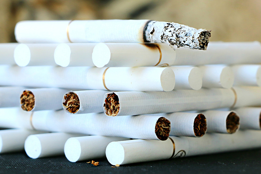 Ανθεί το εμπόριο λαθραίων τσιγάρων: 690 εκατ. ευρώ έχασε η Ελλάδα