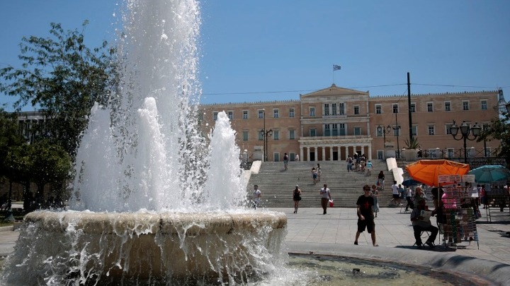 Ολοένα περισσότερες οι ζεστές ημέρες στην Ελλάδα λόγω της κλιματικής αλλαγής