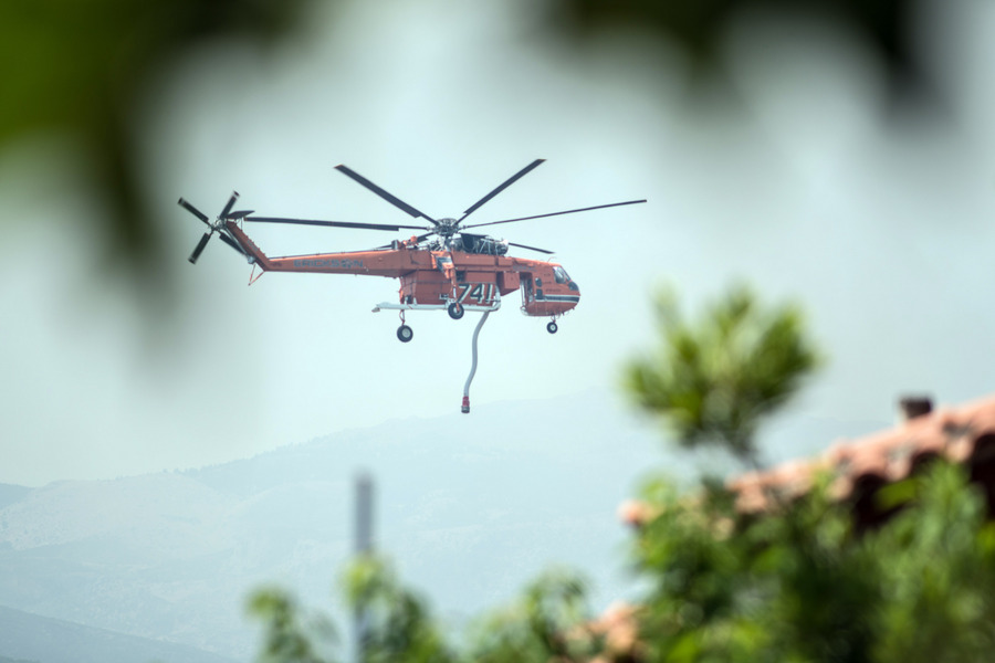 Πυρκαγιά σε δύσβατη περιοχή στα Τσουκαλαίικα Μεσσηνίας