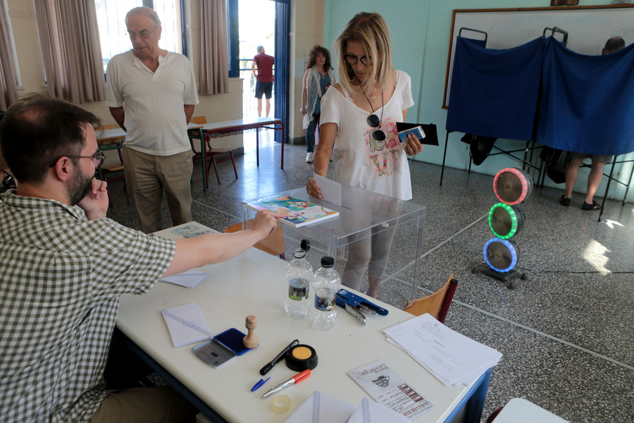 Οι Έλληνες αποφασίζουν για την επόμενη κυβέρνηση