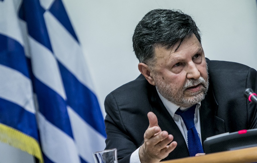Την αποπομπή του υφυπουργού Δ. Οικονόμου ζητά ο ΣΥΡΙΖΑ λόγω Lamda Development – Απάντηση Οικονόμου