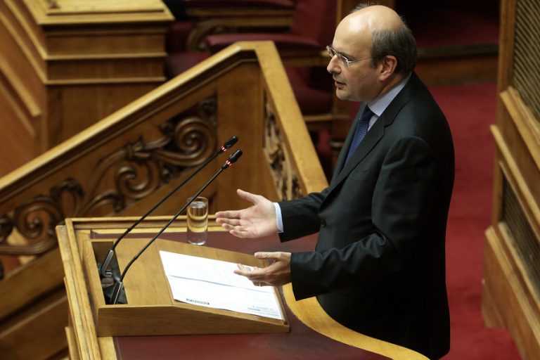 Το σχέδιο της κυβέρνησης για το μέλλον της ΔΕΗ