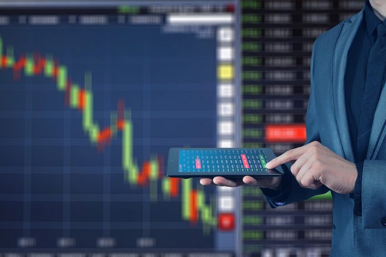Fed και εμπορικός πόλεμος ΗΠΑ – Κίνας ρίχνουν τα διεθνή χρηματιστήρια