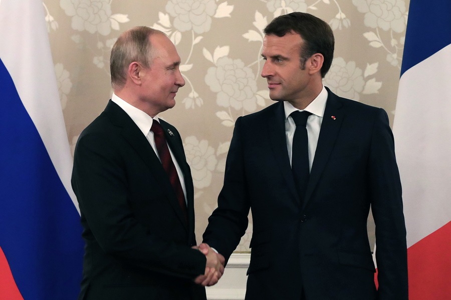 O Πούτιν αρνείται να μιλήσει στο τηλέφωνο με τον Μακρόν – Στις μη φιλικές χώρες η Γαλλία