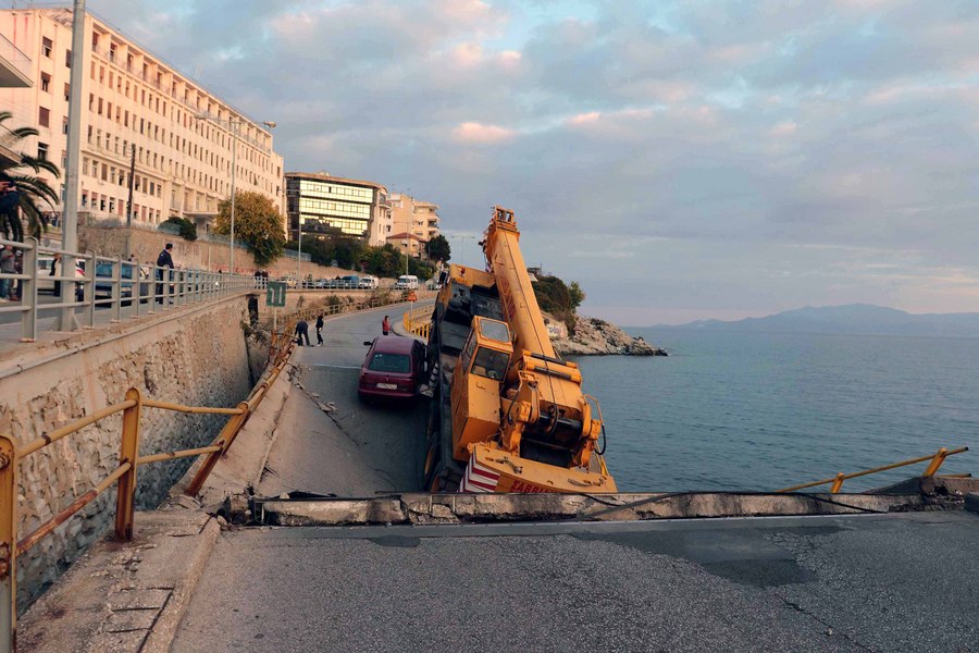 Παλιές, κακοσυντηρημένες και κακοφτιαγμένες – Έρευνα της ΔιαΝέοσις για τις γέφυρες στην Ελλάδα