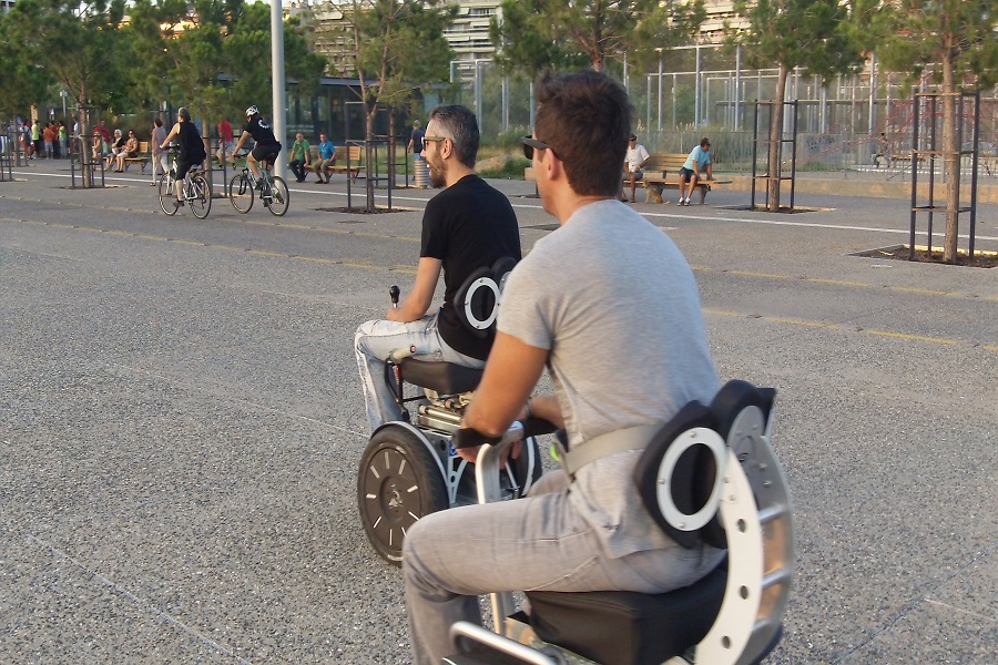 Sui Generis Seat: Ένα καινοτόμο αυτοϊσορροπούμενο όχημα για άτομα με κινητικές δυσκολίες στην 84η ΔΕΘ