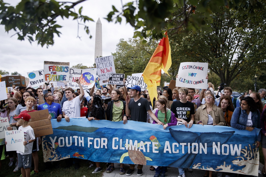 Γκρέτα Τούνμπεργκ: Ένα κορίτσι πίσω από το κίνημα κατά της κλιματικής αλλαγής