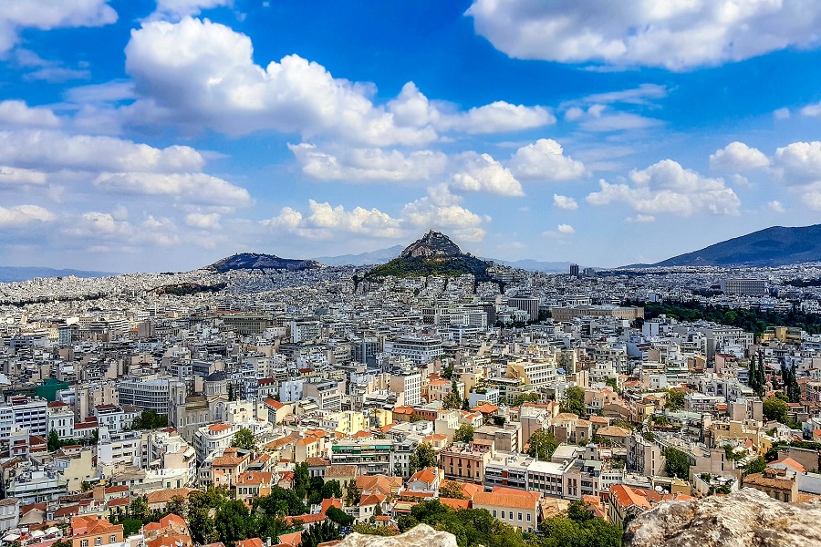 Πού και πώς θα γίνει μείωση φόρου για ιδιοκτήτες ακινήτων – Τι θα γίνει με τις φοιτητικές εστίες