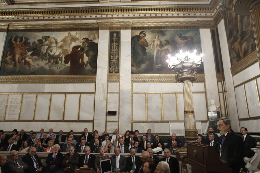Μάριο Ντράγκι στην Ακαδημία Αθηνών: Ζωτικής σημασίας να υπάρχουν οι κατάλληλες πολιτικές για την επίτευξη της σύγκλισης