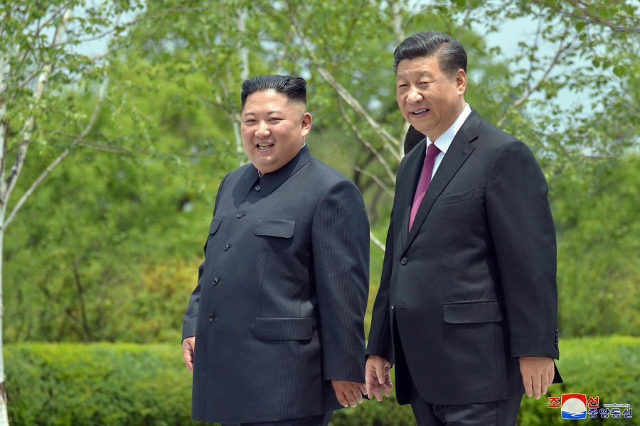 Κίνα – Β. Κορέα: Σι και Κιμ εγκωμιάζουν την «αθάνατη» φιλία ανάμεσα στις χώρες τους