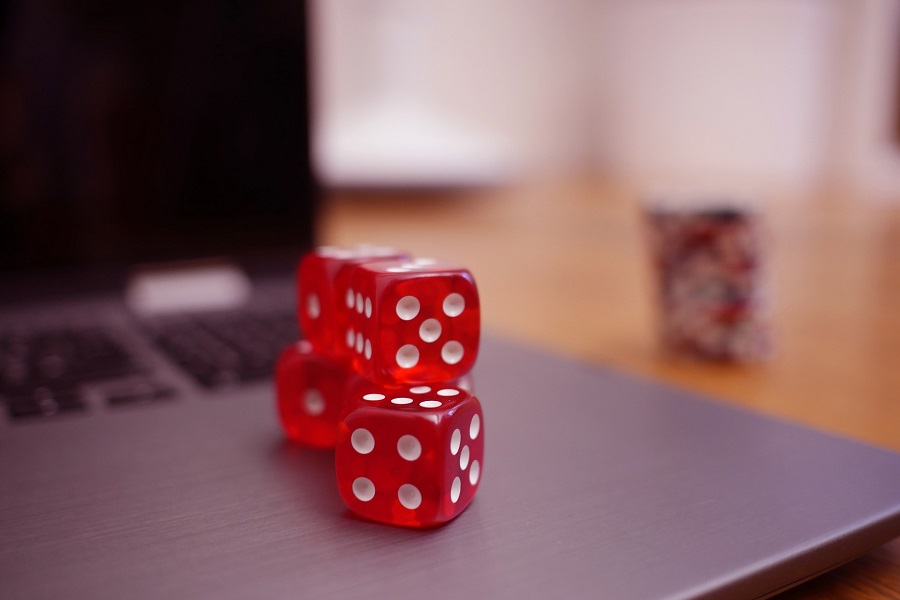 Τι αλλάζει στην αγορά τυχερών παιχνιδιών μέσω διαδικτύου