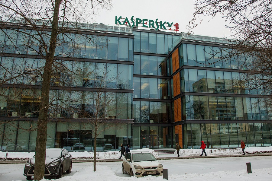 Έρευνα Kaspersky: Θετικοί οι Έλληνες σε παρεμβάσεις στο σώμα τους με τη βοήθεια της τεχνολογίας