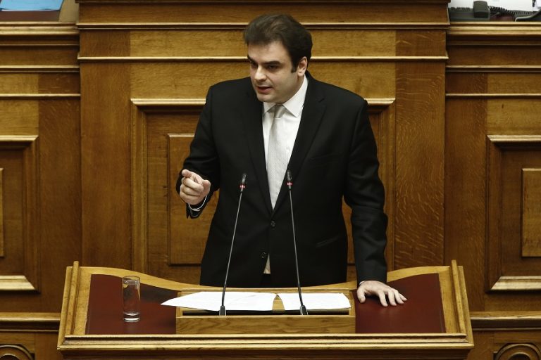 Πιερρακάκης: «Έκρηξη» των ψηφιακών συναλλαγών το πρώτο 6μηνο του 2021