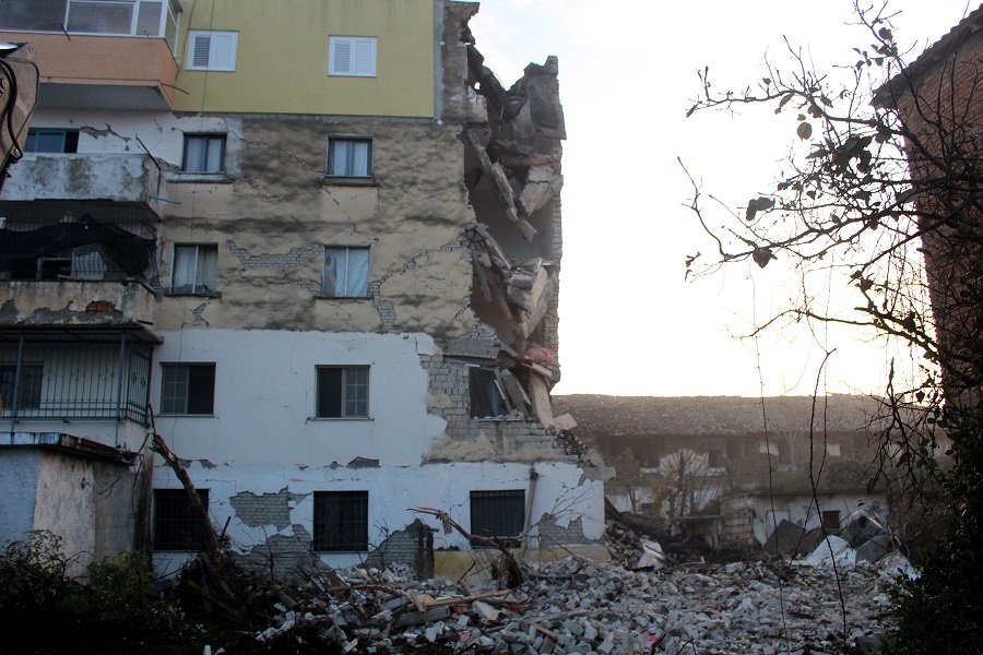 Σεισμός στην Αλβανία: 6,4 Ρίχτερ με τουλάχιστον έξι νεκρούς και εκατοντάδες τραυματίες