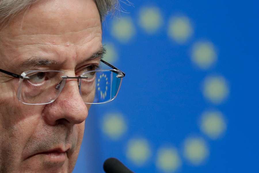 Τζεντιλόνι στο Eurogroup: Προτεραιότητα της ΕΕ η συμφωνία για τον φόρο στις πολυεθνικές