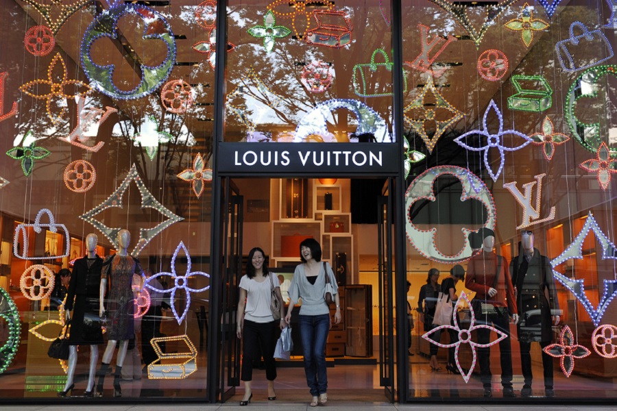 «Βουτιά» στα έσοδα της  Louis Vuitton το γ’ τρίμηνο του 2020