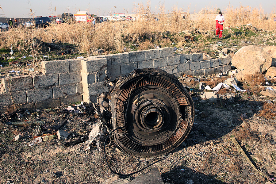 Nεκροί και οι 132 επιβαίνοντες του μοιραίου Boeing που κατέπεσε στην Κίνα