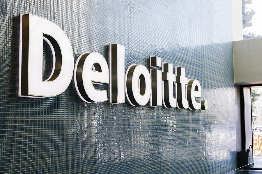Όλα όσα μάθαμε περνώντας μια ημέρα στην Deloitte