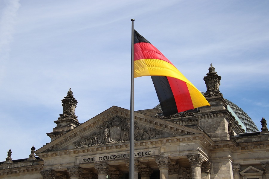 Θουριγγία: Σοβαρή κρίση σε Φιλελεύθερους και Χριστιανοδημοκράτες και αναταραχή στη Γερμανία