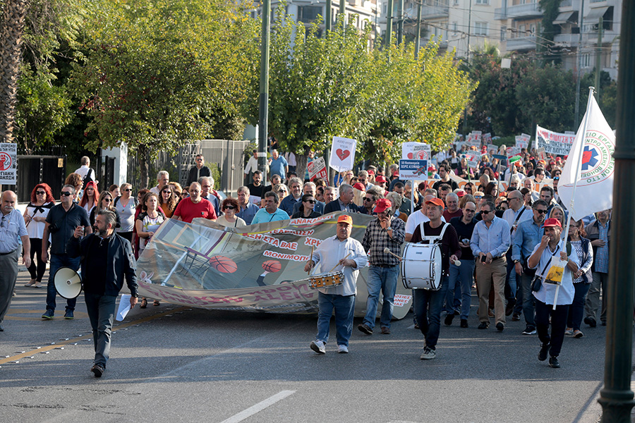 Πανελλαδική απεργία στις 4 Μαΐου προκήρυξε η ΓΣΕΕ