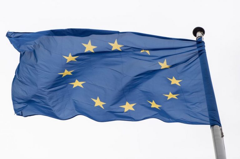 Η πανδημία έφερε ελλείμματα σχεδόν 1 τρισ. ευρώ στην ευρωζώνη
