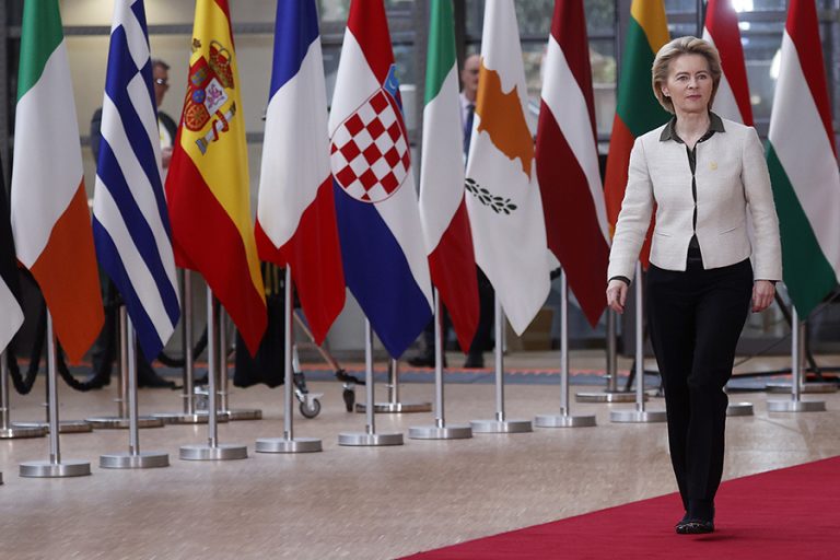 Τι αποφάσισε η Σύνοδος Κορυφής για πιστοποιητικά εμβολιασμού και ταξίδια