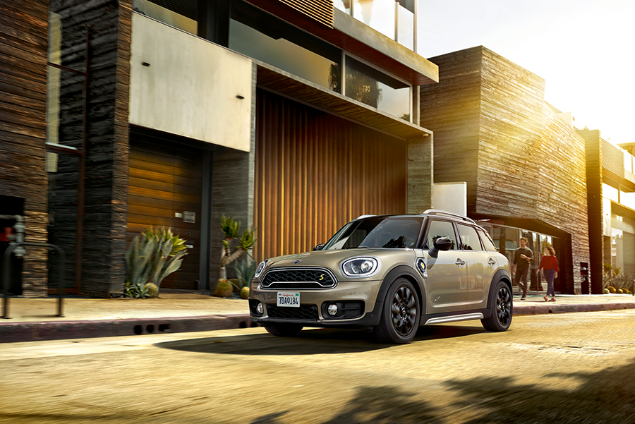 ΜΙΝΙ Countryman Plug-In Hybrid: Οδήγησε στο ρεύμα της εποχής