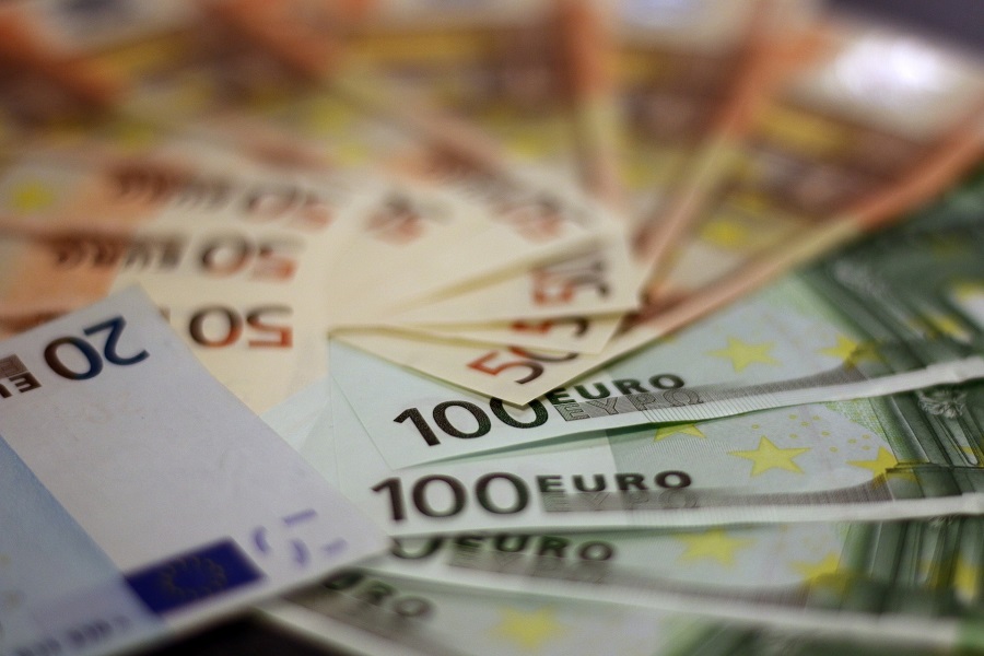 Νέες πληρωμές την Παρασκευή για το επίδομα των 534 ευρώ
