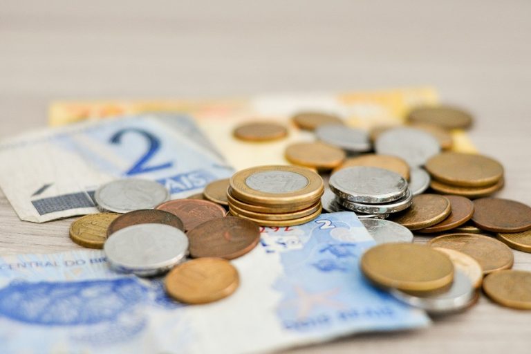 Πότε και πώς δίνονται φοροαπαλλαγές σύμφωνα με τους επενδυτικούς νόμους