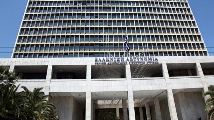 Yπόθεση Novartis: Το παρασκήνιο της αναμονής του «Μάξιμου Σαράφη» στη ΓΑΔΑ