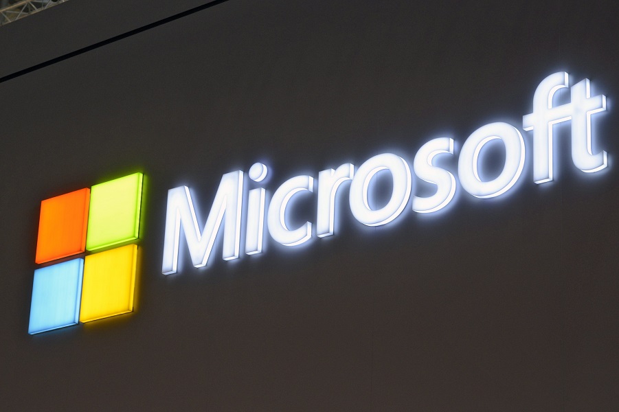 Η Microsoft έχει λύση για εργάσιμες ημέρες που συνδυάζονται με την ζωή στο σπίτι: Εικονική Μετακίνηση