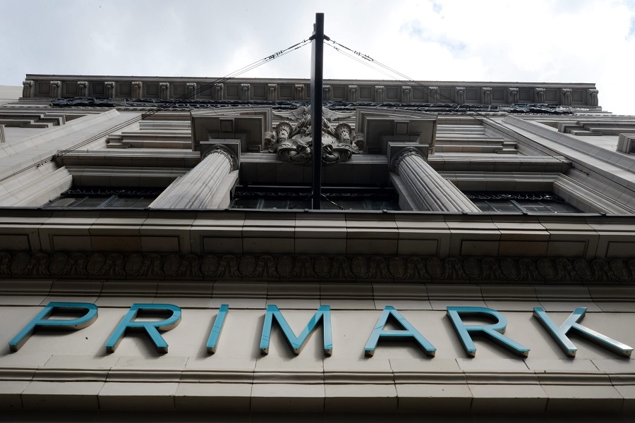 Κλείνουν 189 καταστήματα Primark στη Βρετανία λόγω κορωνοϊού
