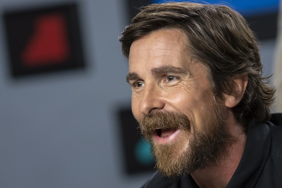 Στην Ελλάδα ο “Batman”  – Ποιο νησί επέλεξε o Christian Bale για τις διακοπές του