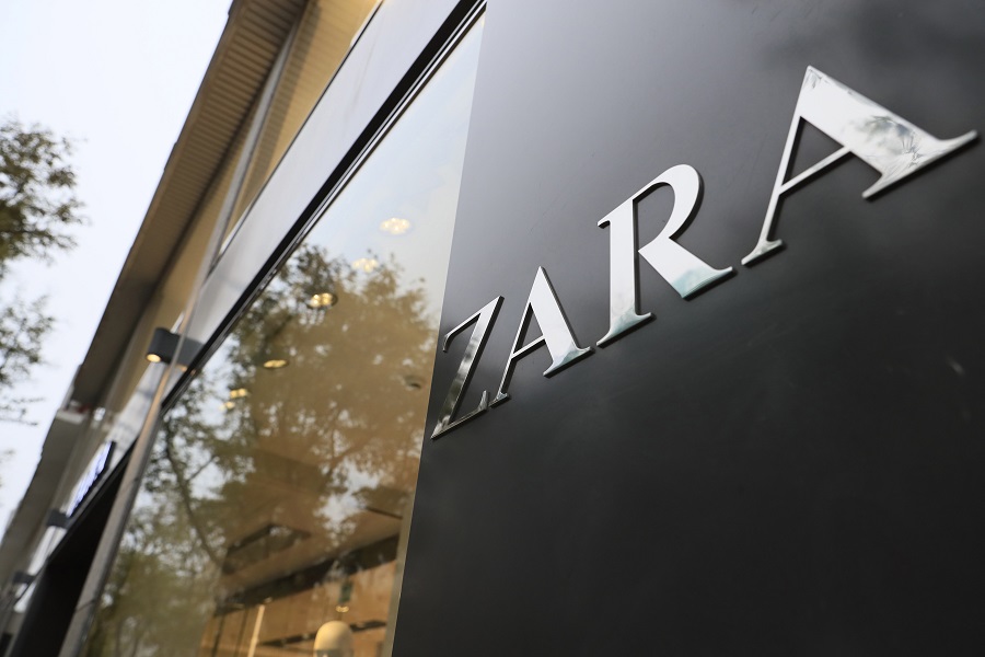 Κέρδη πάνω από 4 δισ. ευρώ για την εταιρεία των Zara – Νέες τεχνολογίες για την πληρωμή στα ταμεία