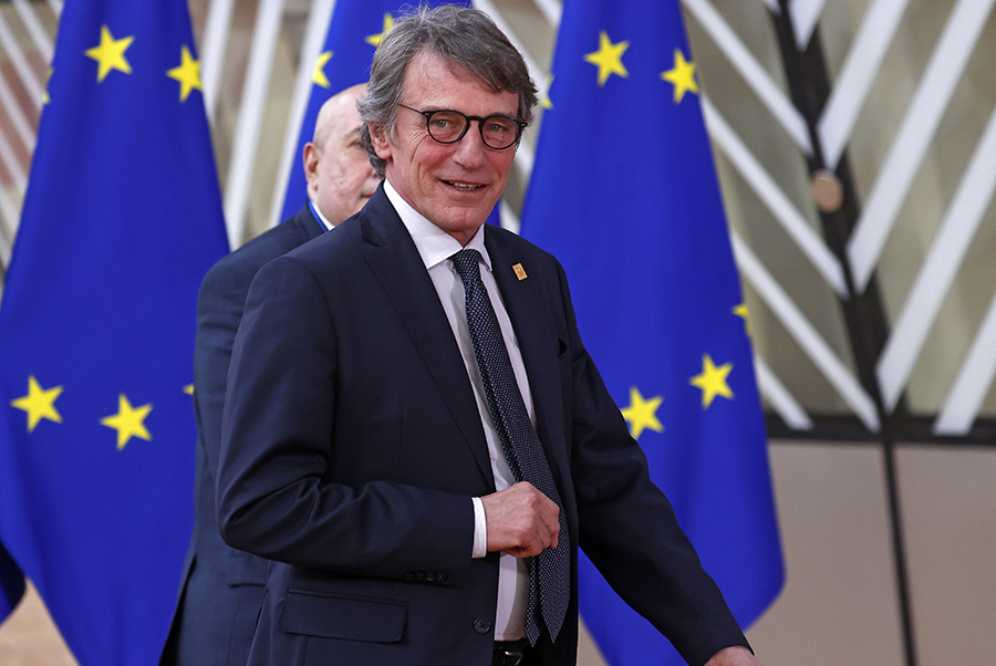 Σε κατ’ οίκον περιορισμό ακόμη και ο πρόεδρος του Ευρωπαϊκού Κοινοβουλίου